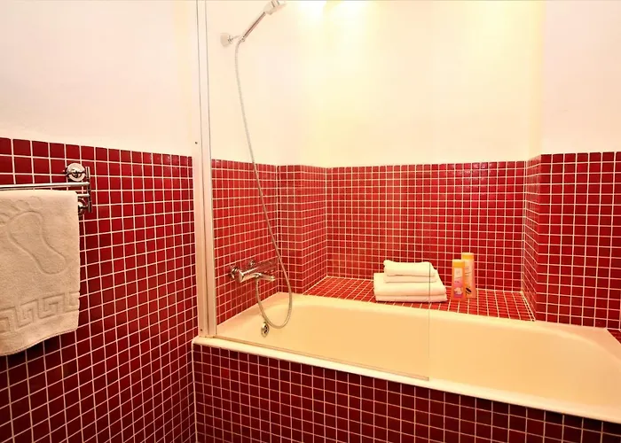 Апартаменты 2 Bedroom & 2 Bathroom Luxury With Balcony In Old Town Таллин