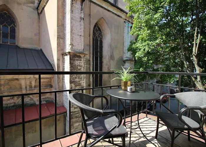 2 Bedroom & 2 Bathroom Luxury With Balcony In Old Town 塔林